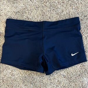 Nike Navy Women’s Vollleyball shorts M DriFit 3” inseam